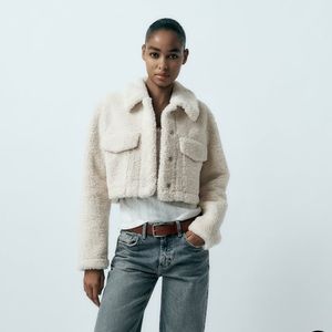 Zara CROPPED FAUX SHEARLING JACKET